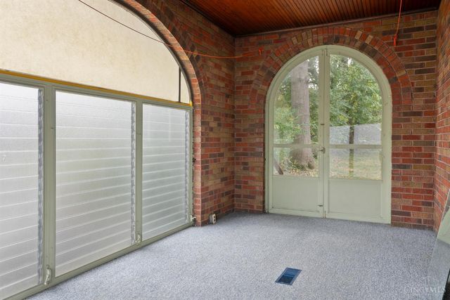 3721 Kessen Avenue, Cheviot, OH 45211