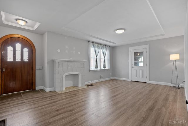 3721 Kessen Avenue, Cheviot, OH 45211