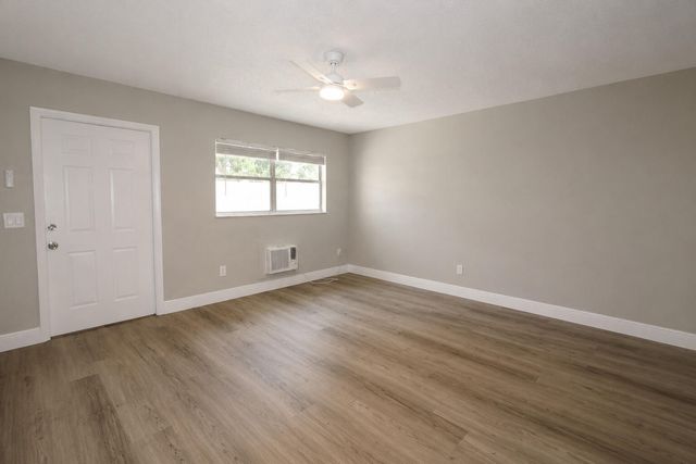 417 N E Street 39, Lake Worth Beach, FL 33460