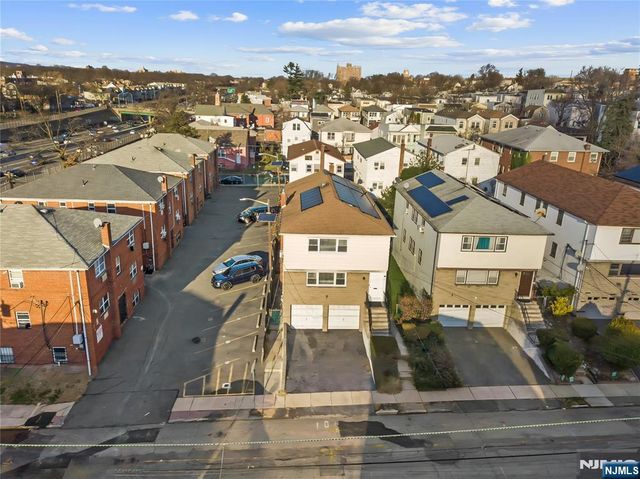 52 Tremont Terrace, Irvington, NJ 07111