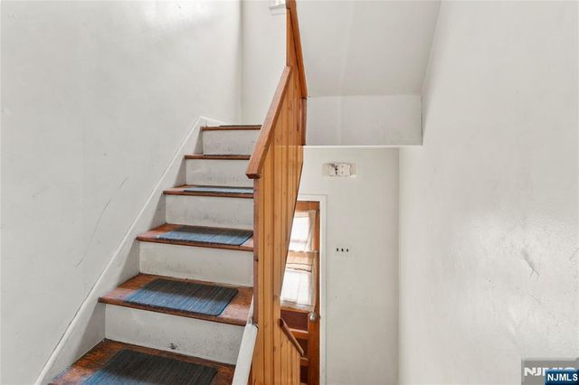 52 Tremont Terrace, Irvington, NJ 07111