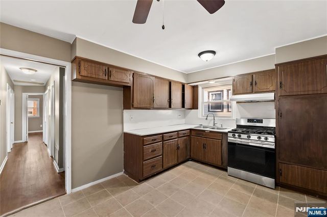 52 Tremont Terrace, Irvington, NJ 07111