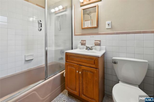 52 Tremont Terrace, Irvington, NJ 07111