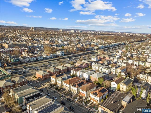 52 Tremont Terrace, Irvington, NJ 07111