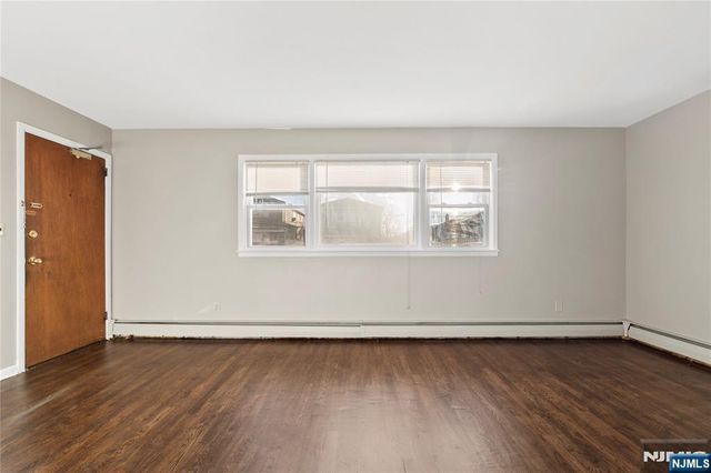 52 Tremont Terrace, Irvington, NJ 07111