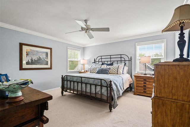 3233 W PARKLAND BOULEVARD, Tampa, FL 33609