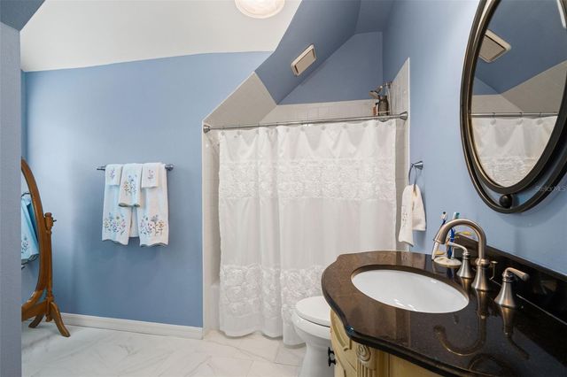 3233 W PARKLAND BOULEVARD, Tampa, FL 33609