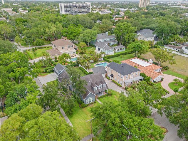 3233 W PARKLAND BOULEVARD, Tampa, FL 33609