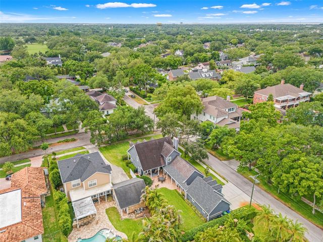 3233 W PARKLAND BOULEVARD, Tampa, FL 33609