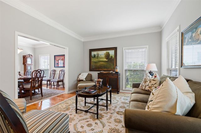 3233 W PARKLAND BOULEVARD, Tampa, FL 33609