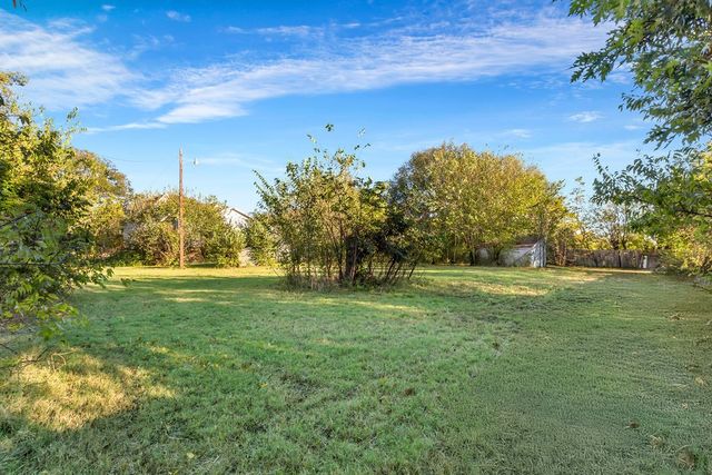 808 S Austin Street, Sherman, TX 75090