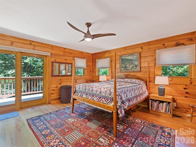 970 Campbell Mountain Drive, Waynesville, NC 28785