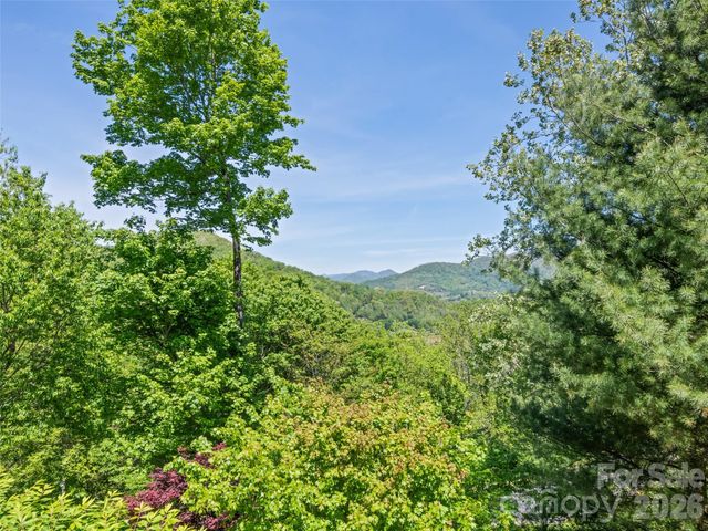 970 Campbell Mountain Drive, Waynesville, NC 28785