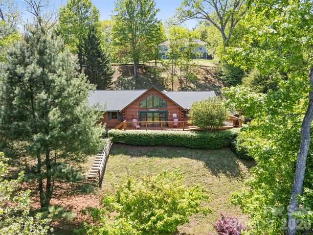 970 Campbell Mountain Drive, Waynesville, NC 28785