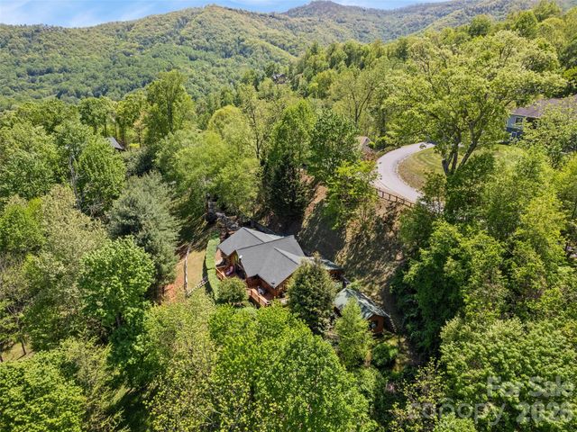 970 Campbell Mountain Drive, Waynesville, NC 28785