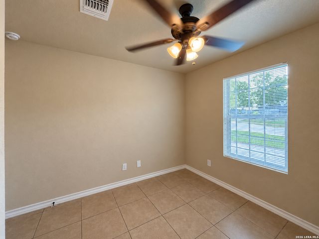 1221 N Navidad St Unit 1, San Antonio, TX 78207