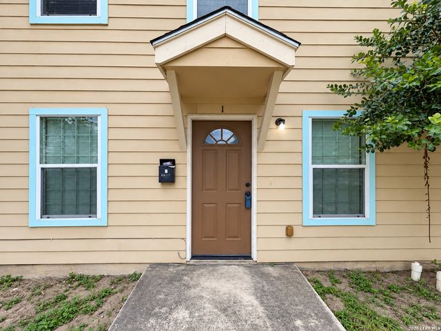 1221 N Navidad St Unit 1, San Antonio, TX 78207