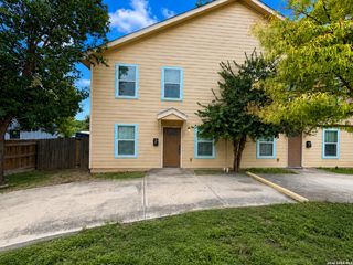 1221 N Navidad St Unit 1, San Antonio, TX 78207