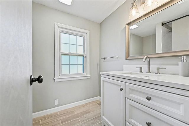 2720 N 52nd Street, Kansas City, KS 66104