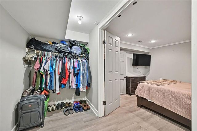 2720 N 52nd Street, Kansas City, KS 66104