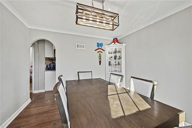 2720 N 52nd Street, Kansas City, KS 66104