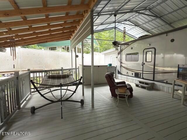 18 Chestnut Oak Drive, Crossville, TN 38571
