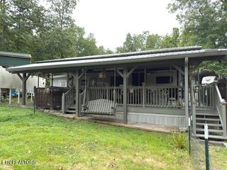18 Chestnut Oak Drive, Crossville, TN 38571