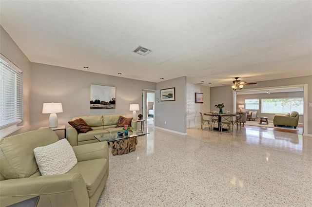 6000 BAYOU GRANDE BOULEVARD NE, St Petersburg, FL 33703