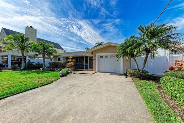 6000 BAYOU GRANDE BOULEVARD NE, St Petersburg, FL 33703