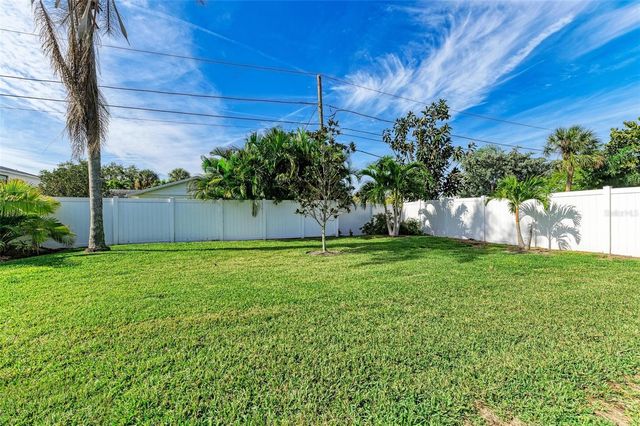 6000 BAYOU GRANDE BOULEVARD NE, St Petersburg, FL 33703