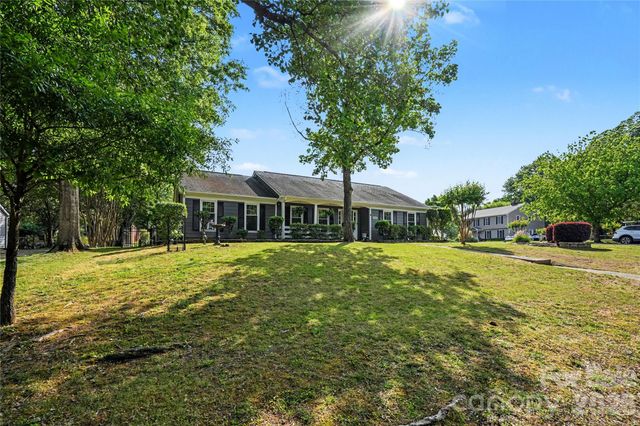 7319 Chatterbird Court, Charlotte, NC 28226
