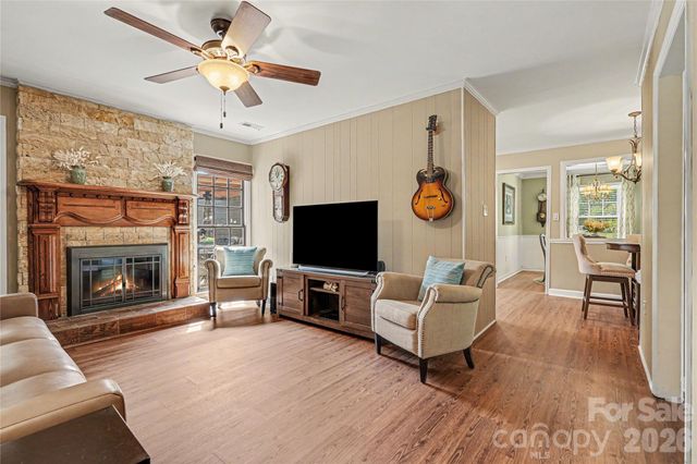 7319 Chatterbird Court, Charlotte, NC 28226