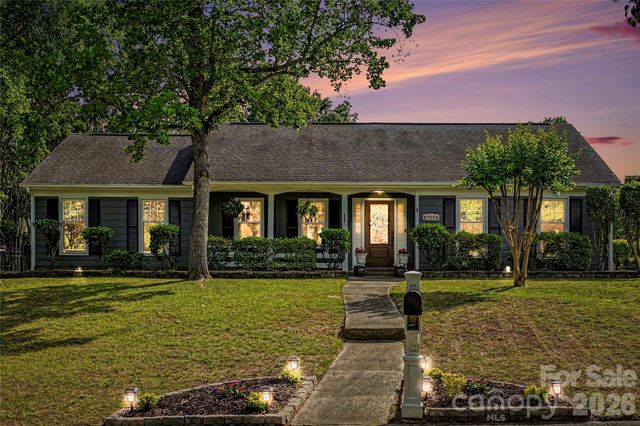 7319 Chatterbird Court, Charlotte, NC 28226