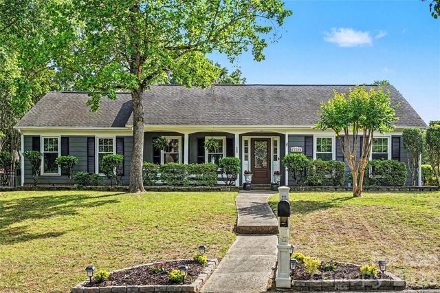 7319 Chatterbird Court, Charlotte, NC 28226