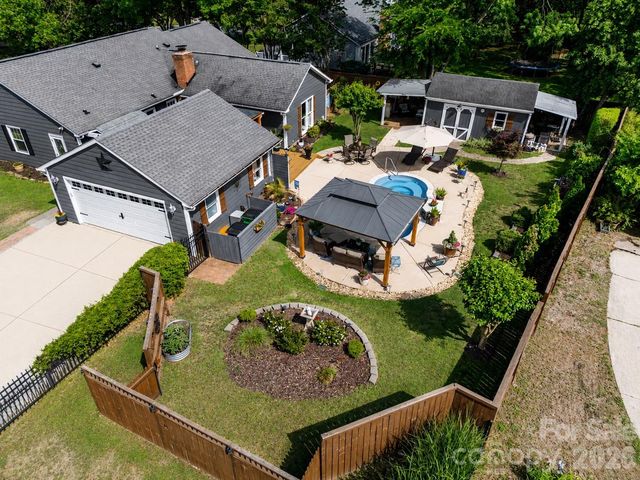7319 Chatterbird Court, Charlotte, NC 28226