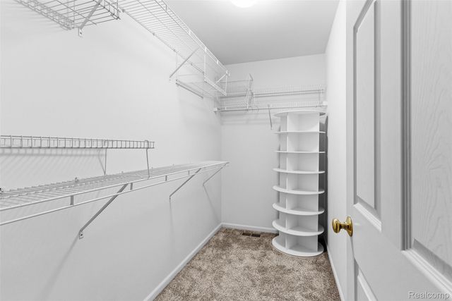 6158 Lismore Circle, Grand Blanc Charter Township, MI 48439