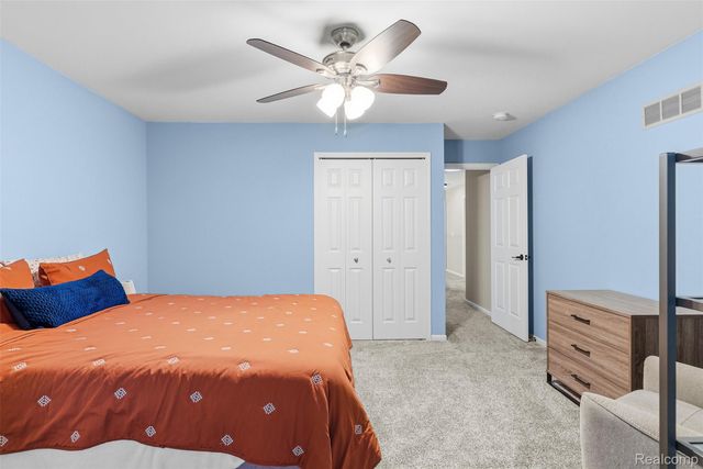 6158 Lismore Circle, Grand Blanc Charter Township, MI 48439