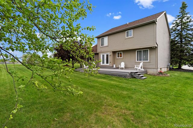 6158 Lismore Circle, Grand Blanc Charter Township, MI 48439