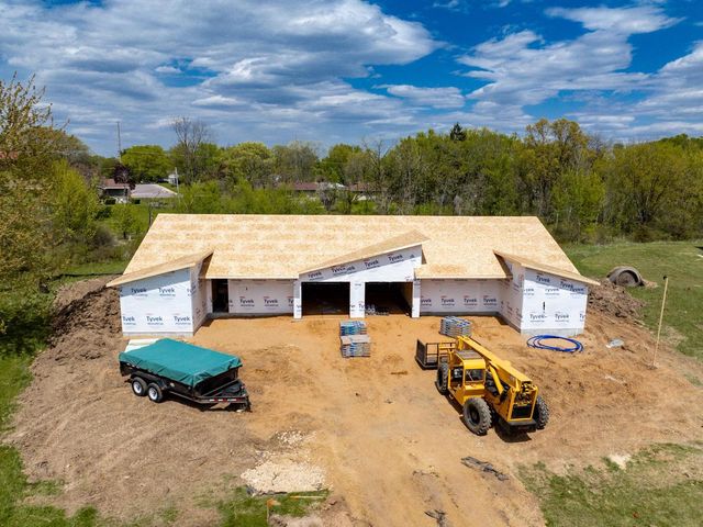 533 Boorman CRT, Mauston, WI 53948