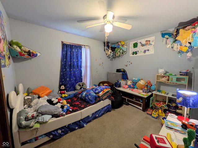 1905 Vinewood Drive, Columbus, IN 47203