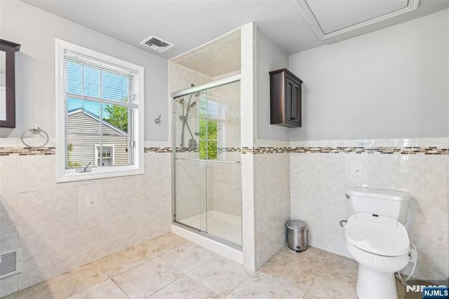 172 Concord Drive, River Edge, NJ 07661
