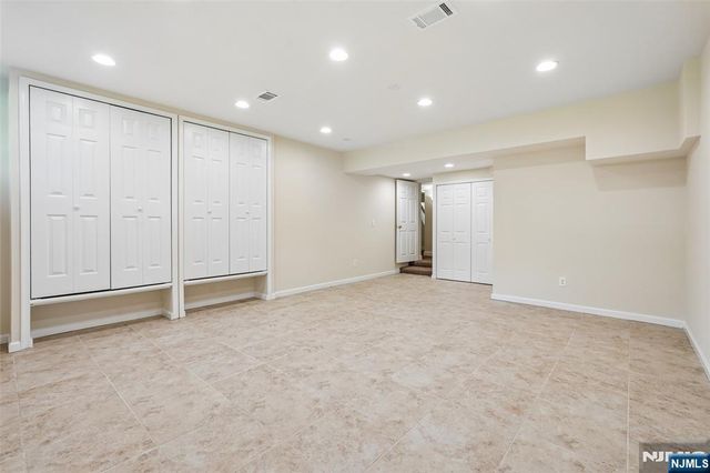 172 Concord Drive, River Edge, NJ 07661