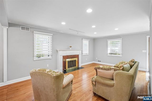 172 Concord Drive, River Edge, NJ 07661