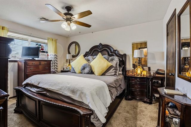 4205 Epperly Drive, Del City, OK 73115