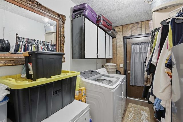 4205 Epperly Drive, Del City, OK 73115
