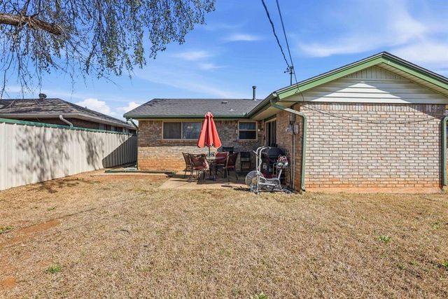 4205 Epperly Drive, Del City, OK 73115