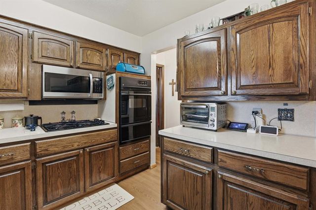 4205 Epperly Drive, Del City, OK 73115