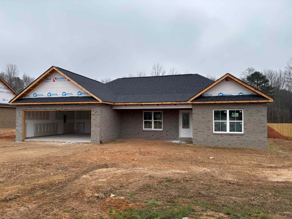 312 Cherokee Creek Road, Gaffney, SC 29341