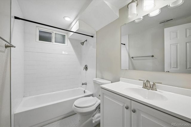 1820 S Teller, Denver, CO 80232