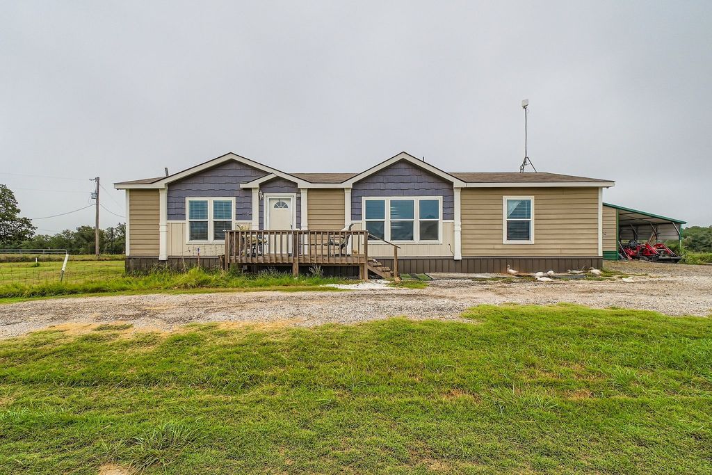 690 Toto Road, Weatherford, TX 76088